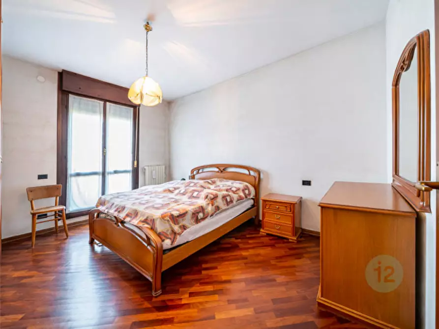 Immagine 11 di Villa in vendita  in Via Marcello Malpighi a Carpi