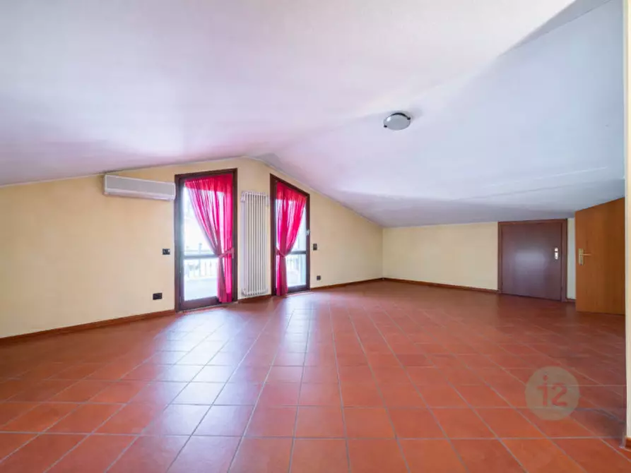 Immagine 15 di Villa in vendita  in Via Marcello Malpighi a Carpi