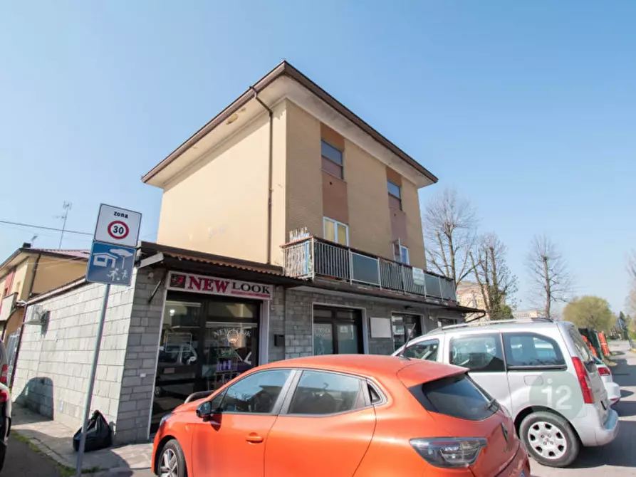 Immagine 1 di Casa bifamiliare in vendita  in Via Pietro Maroncelli a Carpi