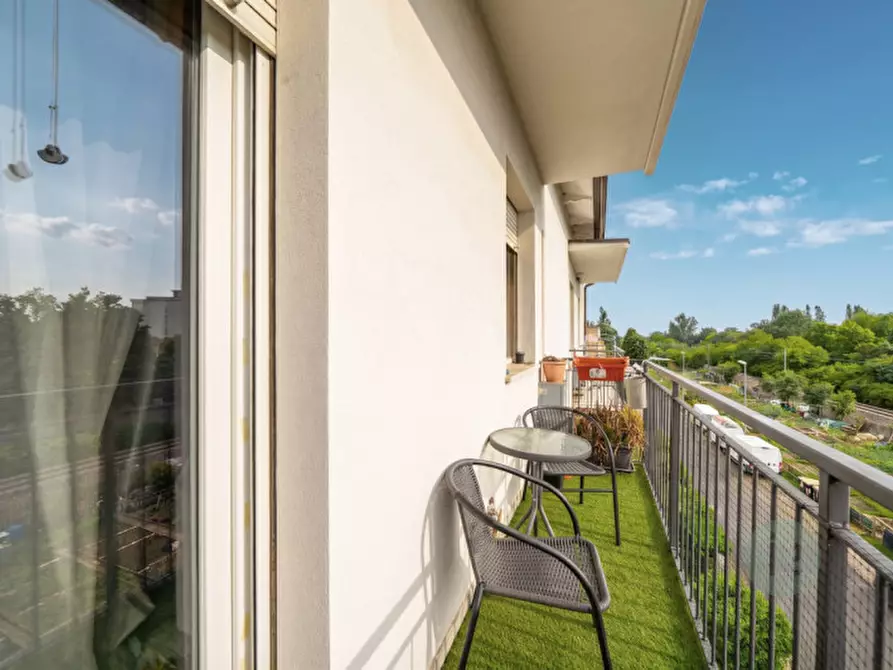 Immagine 3 di Appartamento in vendita  in Via Villa Glori a Carpi