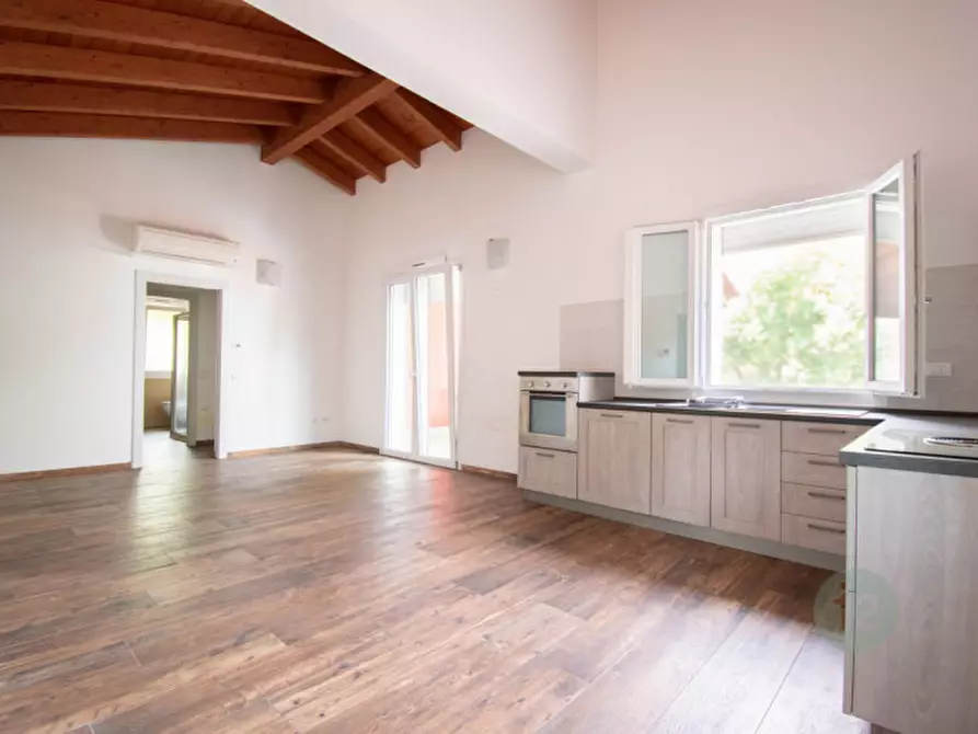 Immagine 8 di Casa bifamiliare in vendita  in Via Franklin Delano Roosevelt 47 a Carpi