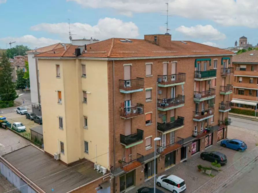 Immagine 1 di Appartamento in vendita  in Via Monchio 2 a Carpi