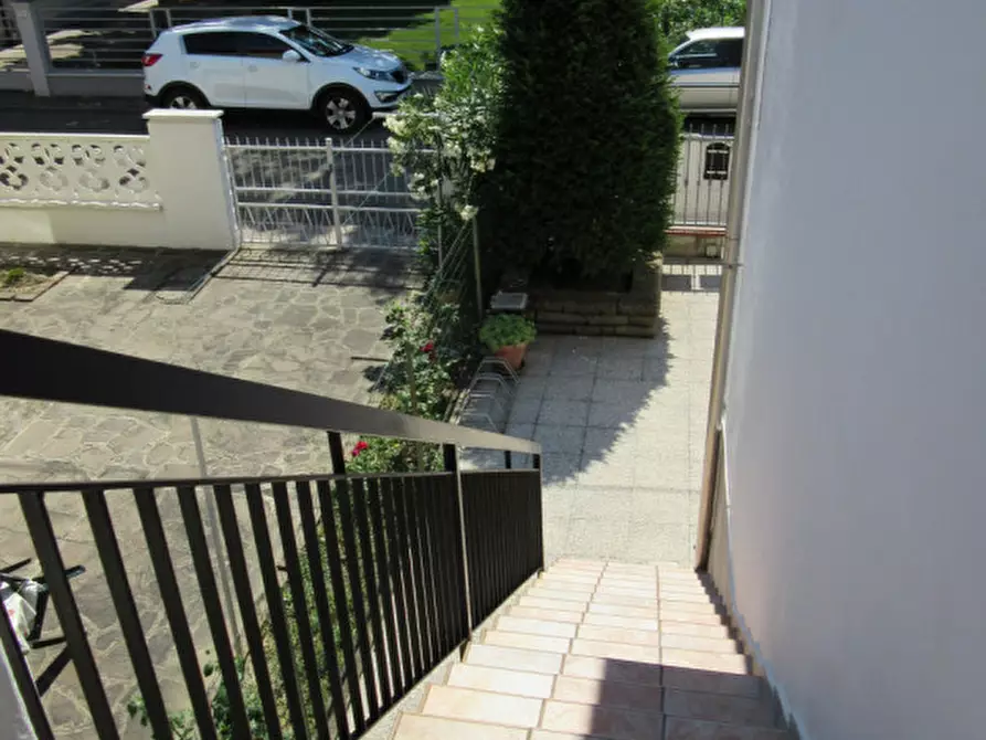 Immagine 2 di Appartamento in vendita  in VIA MICHEL SEETEN 3 a Carpi