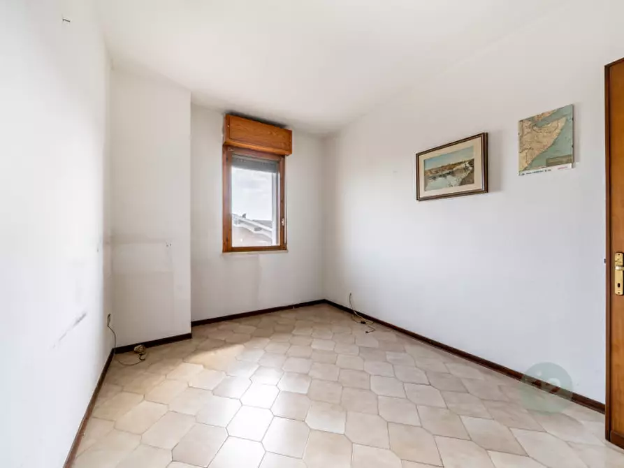 Immagine 12 di Appartamento in vendita  in Via Elio Vittorini a Carpi