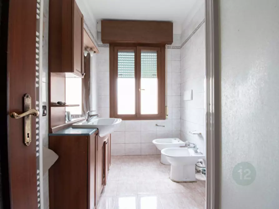 Immagine 9 di Appartamento in vendita  in ROOSEVELT 47 a Carpi
