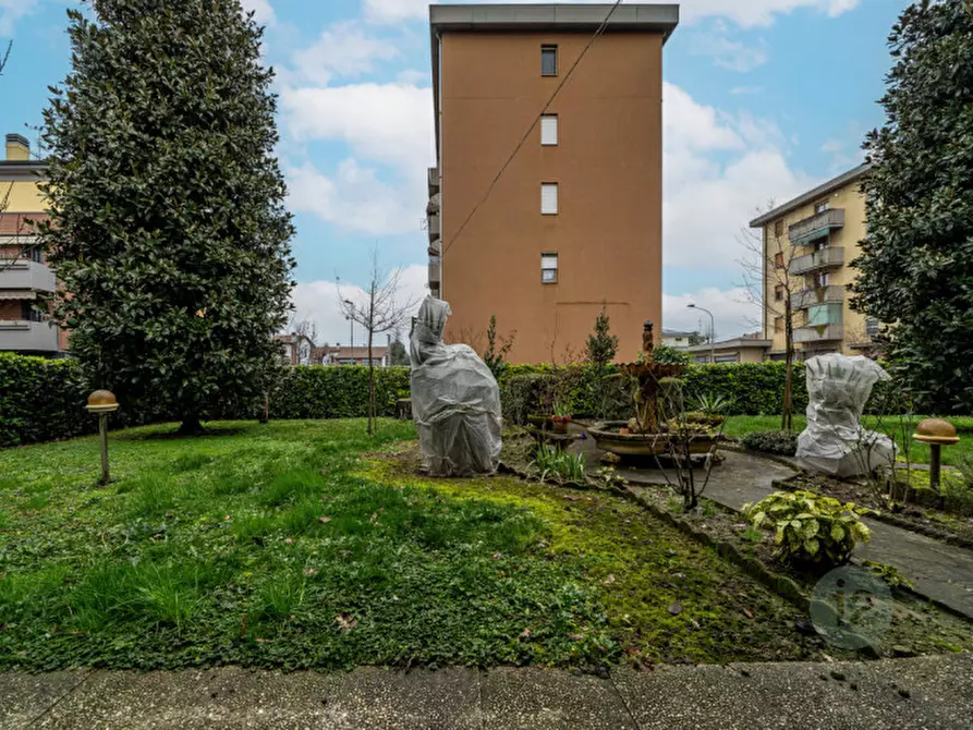 Immagine 15 di Laboratorio in vendita  in Via Renzo Guaitoli 40 a Carpi
