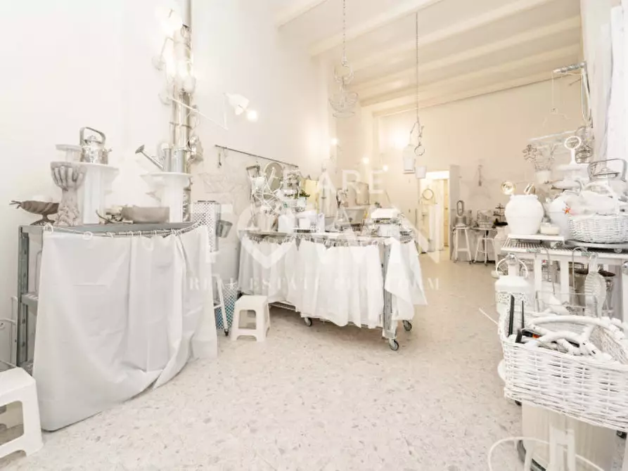 Immagine 24 di Negozio in vendita  in Corso 22 Marzo, 39 a Milano