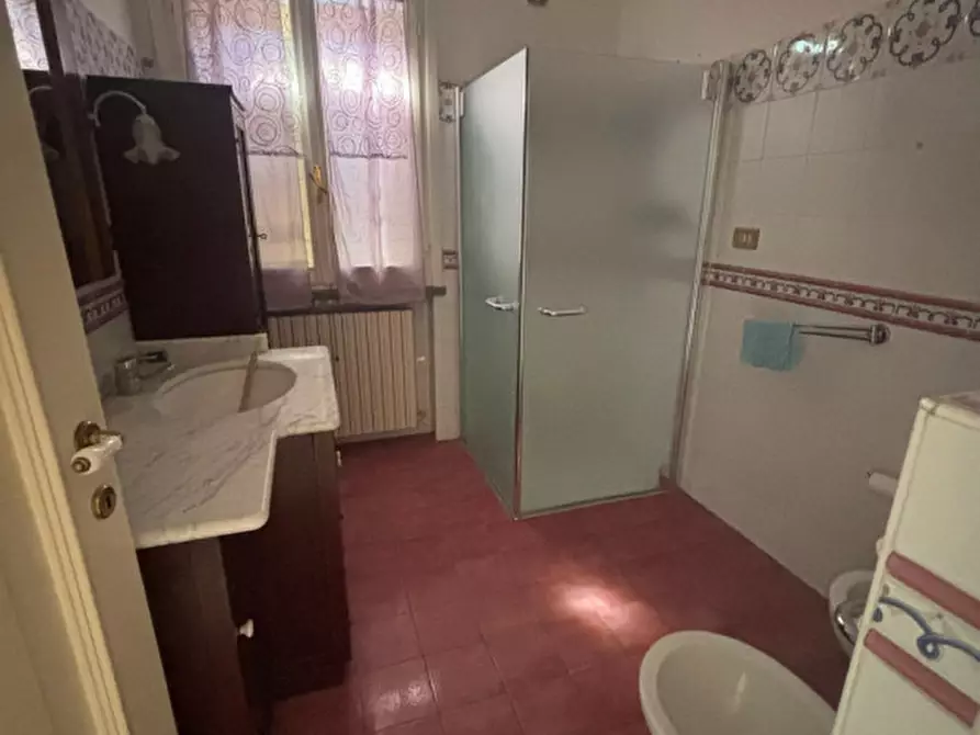 Immagine 6 di Villa in affitto  a Campagnola Emilia