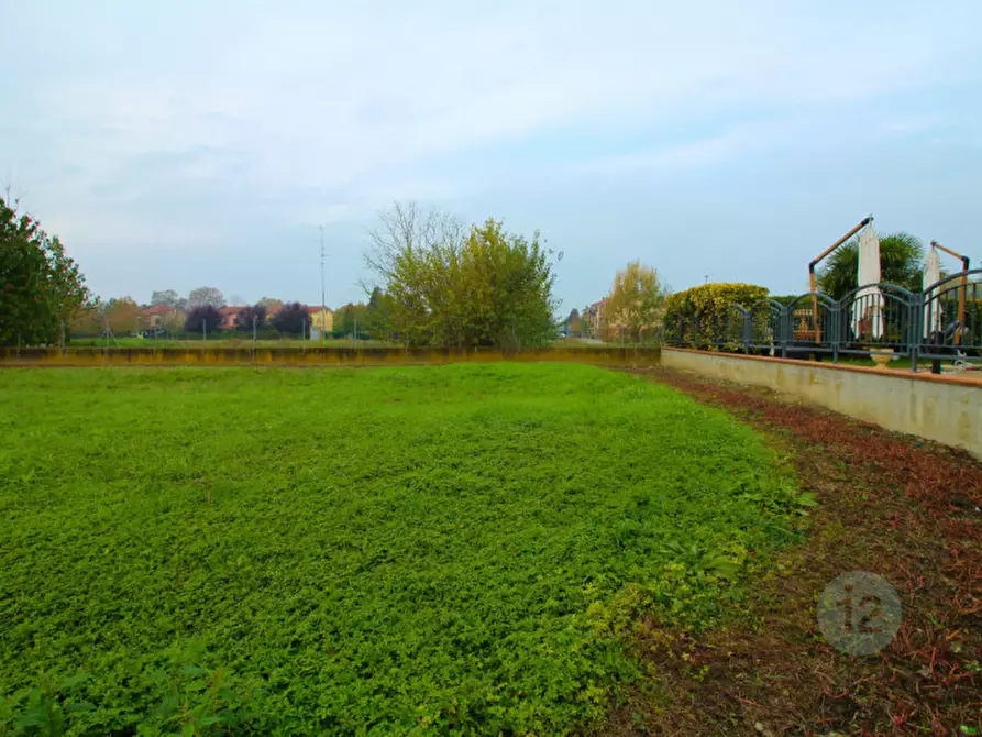 Immagine 13 di Terreno in vendita  in Via Giuseppe Di Vittorio 4 a Campagnola Emilia