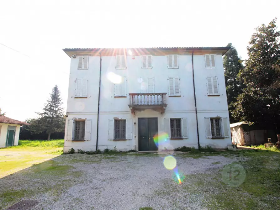 Immagine 1 di Villa in vendita  in Via G. Pellati 2 a Fabbrico