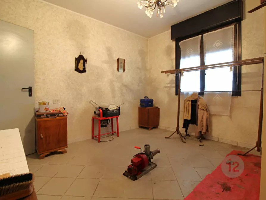 Immagine 9 di Magazzino in vendita  in Via Garfagnana 19 a Campagnola Emilia