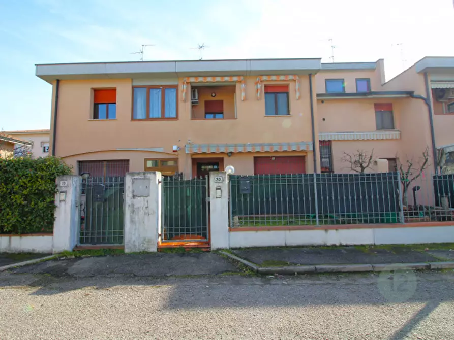Immagine 1 di Villetta a schiera in vendita  in Via Don Branchetti 20 a Rio Saliceto