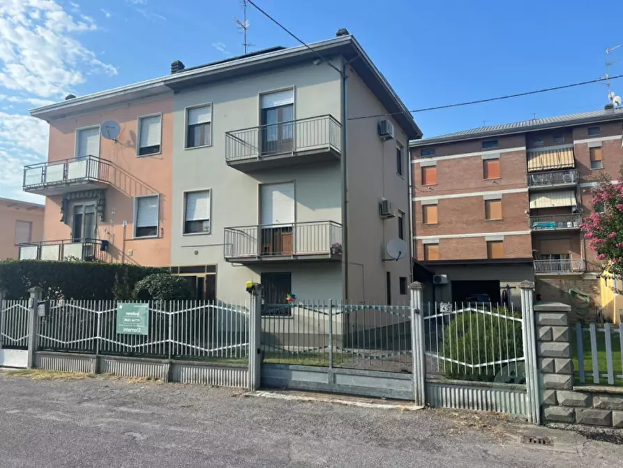 Immagine 22 di Villetta a schiera in vendita  in Via Primo Maggio 43 a Fabbrico