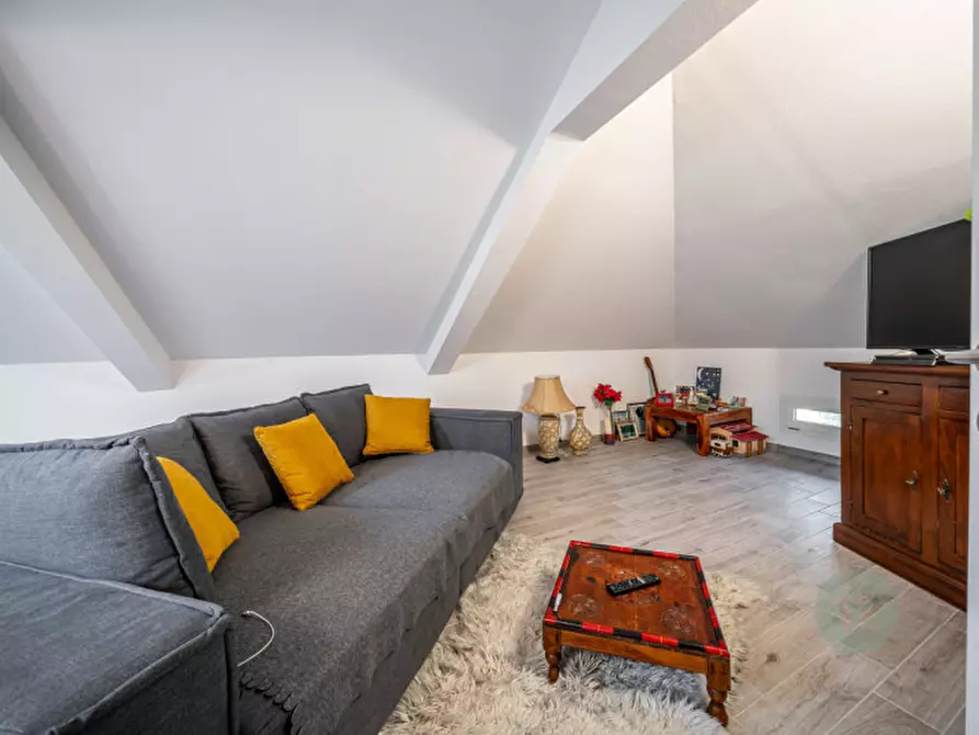 Immagine 15 di Villa in vendita  in Viale Risorgimento 46 a Campagnola Emilia