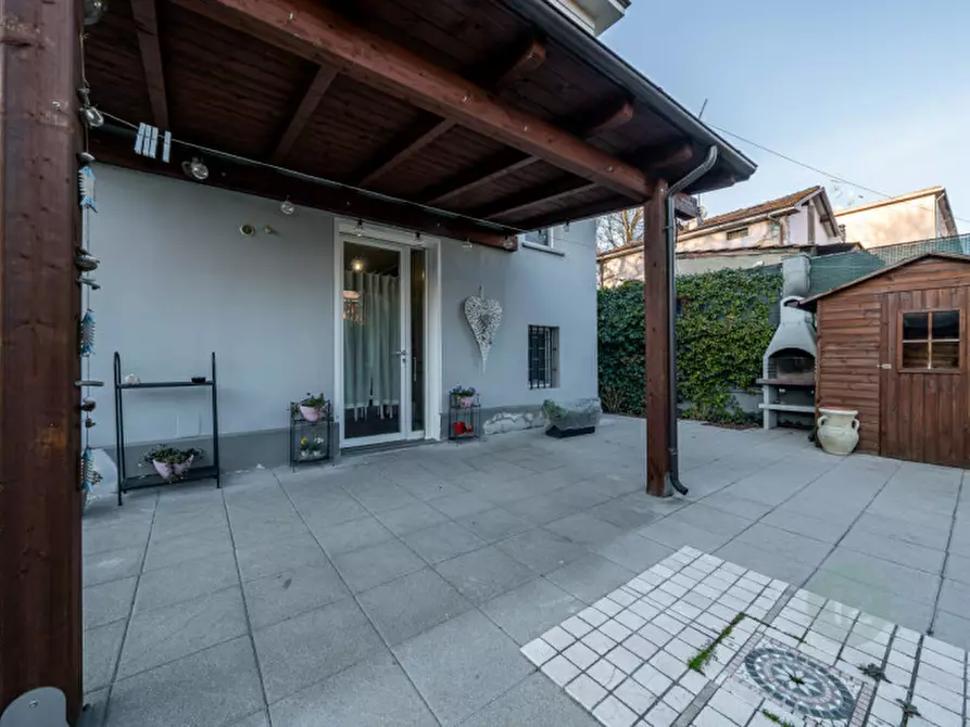 Immagine 19 di Villa in vendita  in Viale Risorgimento 46 a Campagnola Emilia