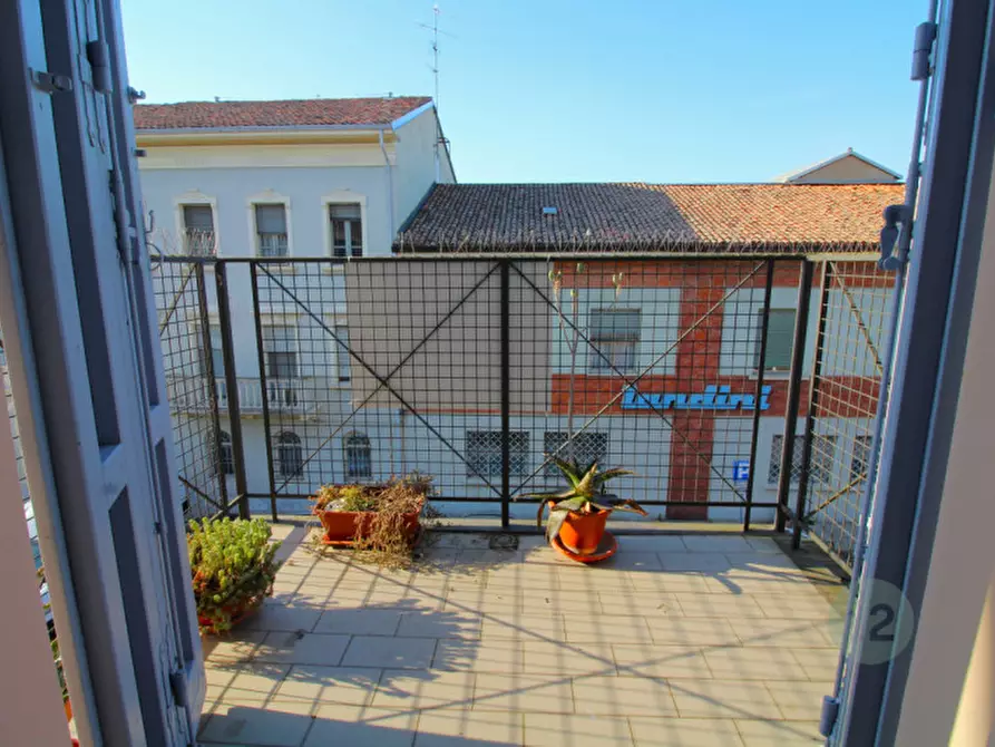 Immagine 12 di Appartamento in vendita  in PIAZZA ORTI SAN FRANCESCO 4 a Fabbrico