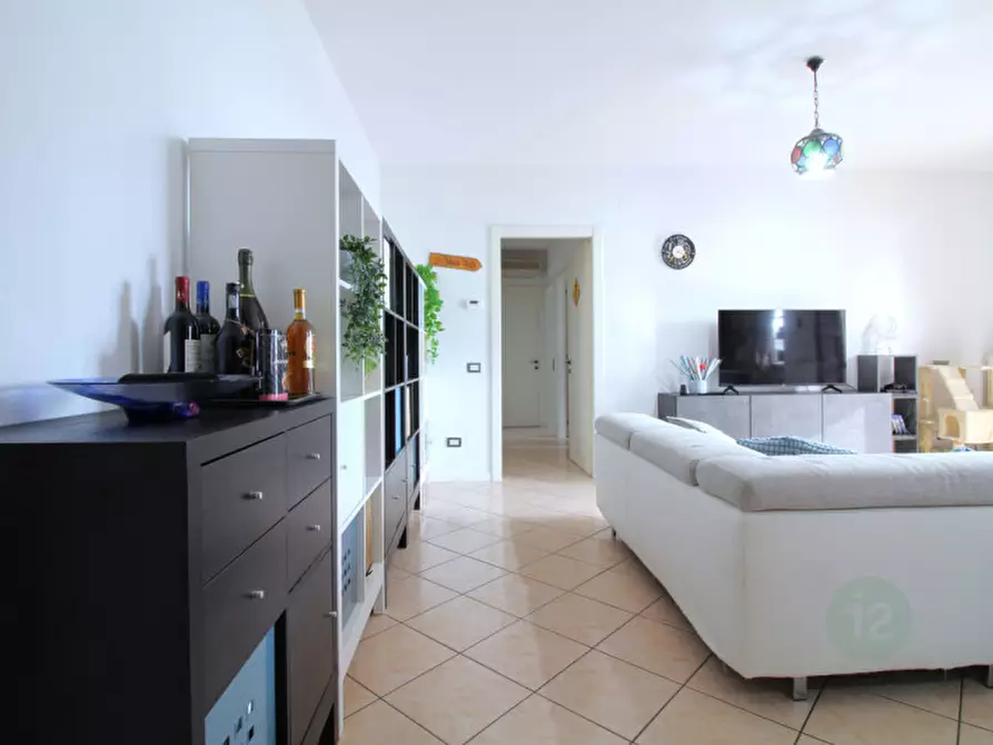 Immagine 9 di Appartamento in vendita  in Via Coniugi Santachiara 3 a Rio Saliceto