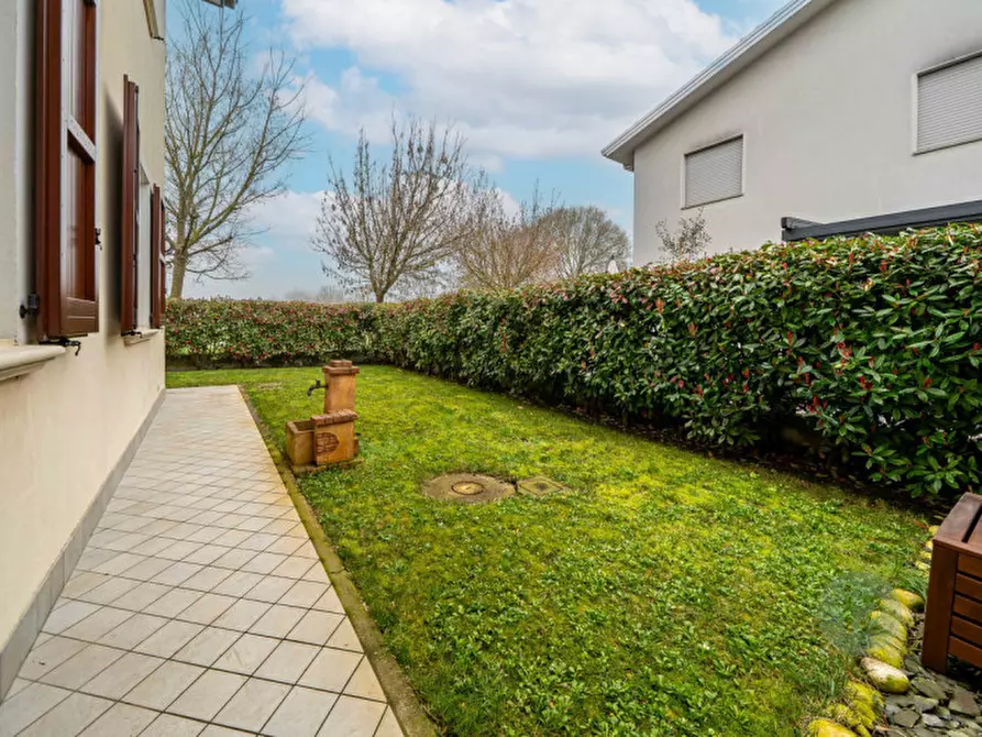 Immagine 20 di Appartamento in vendita  in Via Giovanni Palatucci 39 a Fabbrico