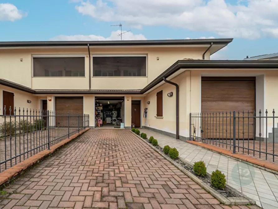 Immagine 26 di Appartamento in vendita  in Via Giovanni Palatucci 39 a Fabbrico