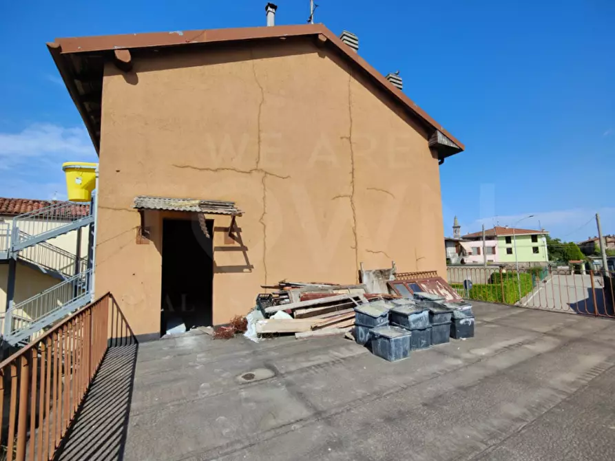 Immagine 10 di Appartamento in vendita  in Via Vittorio Veneto 62 a Bonate Sotto