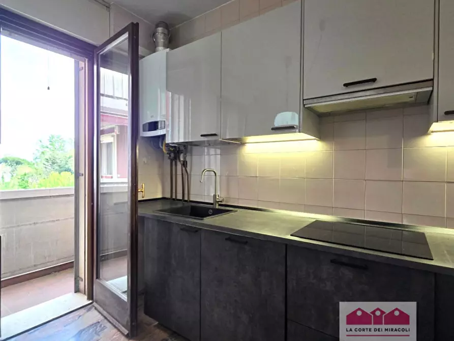 Immagine 2 di Appartamento in vendita  in Viale Ambrogio Fusinieri a Vicenza