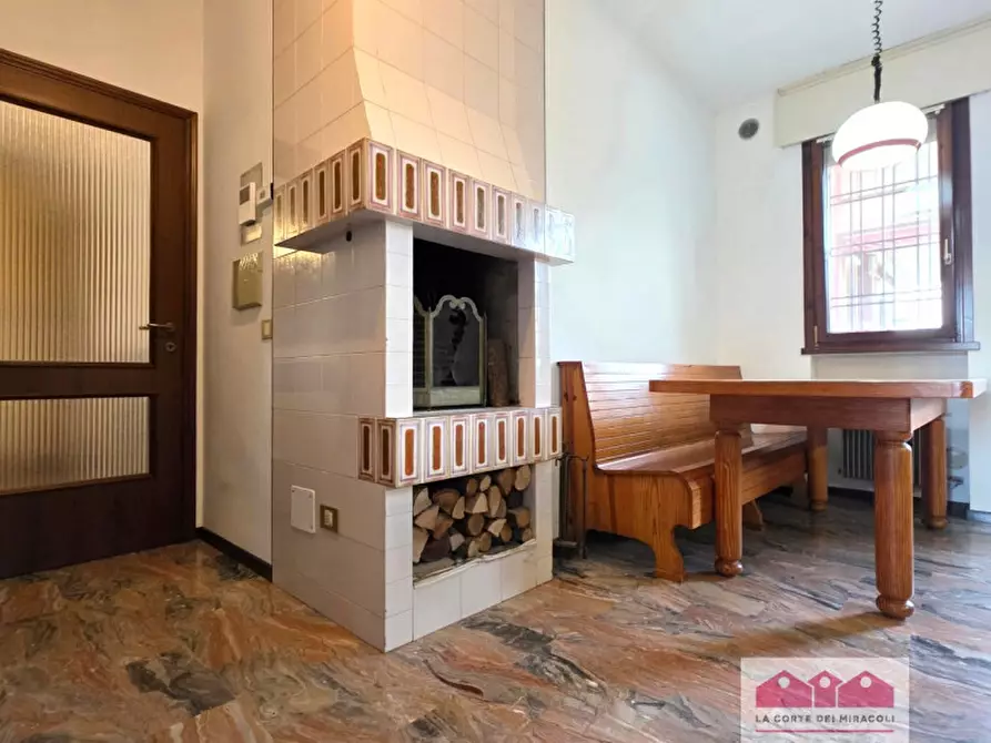 Immagine 4 di Appartamento in vendita  in Viale Ambrogio Fusinieri a Vicenza