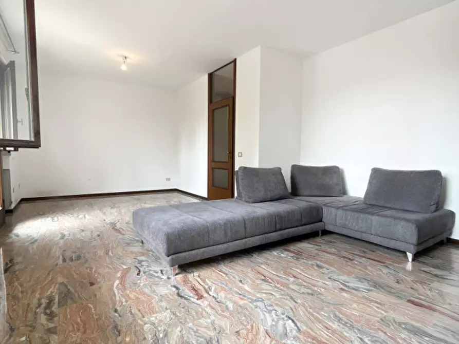 Immagine 7 di Appartamento in vendita  in Viale Ambrogio Fusinieri a Vicenza