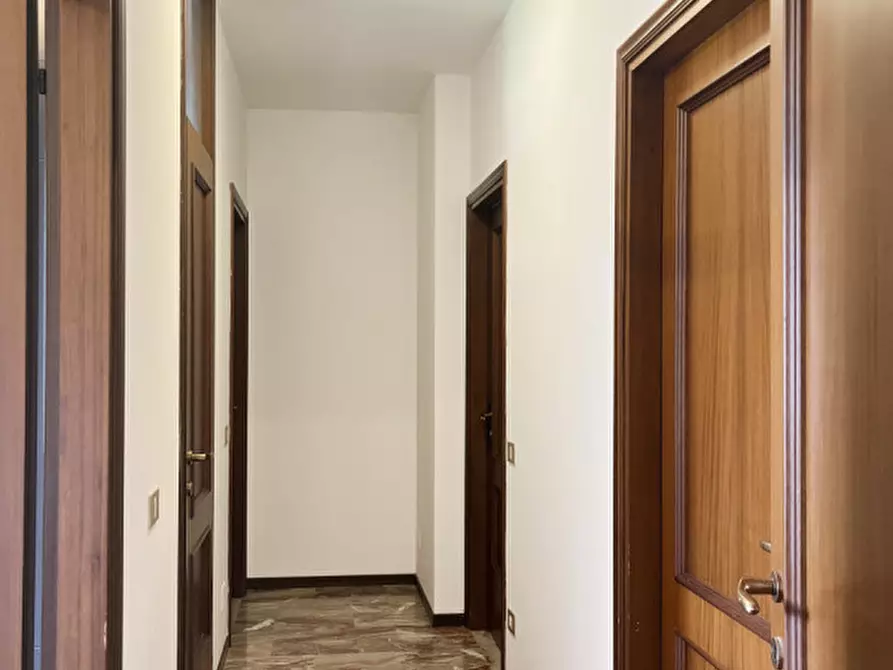 Immagine 11 di Appartamento in vendita  in Viale Ambrogio Fusinieri a Vicenza