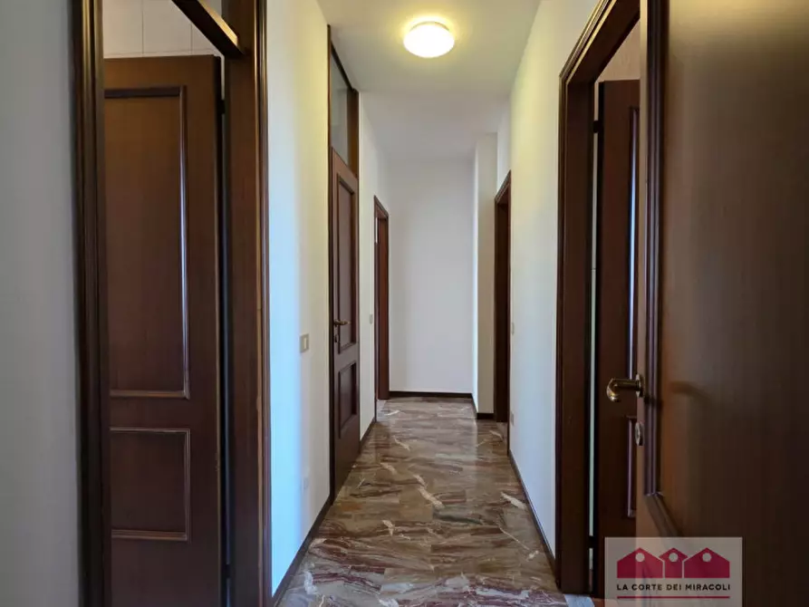 Immagine 11 di Appartamento in vendita  in Viale Ambrogio Fusinieri a Vicenza