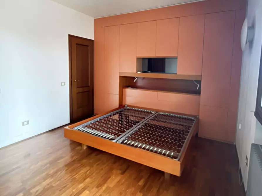 Immagine 17 di Appartamento in vendita  in Viale Ambrogio Fusinieri a Vicenza