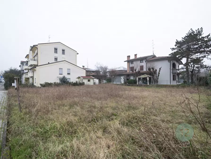 Immagine 8 di Terreno in vendita  a Novi Di Modena