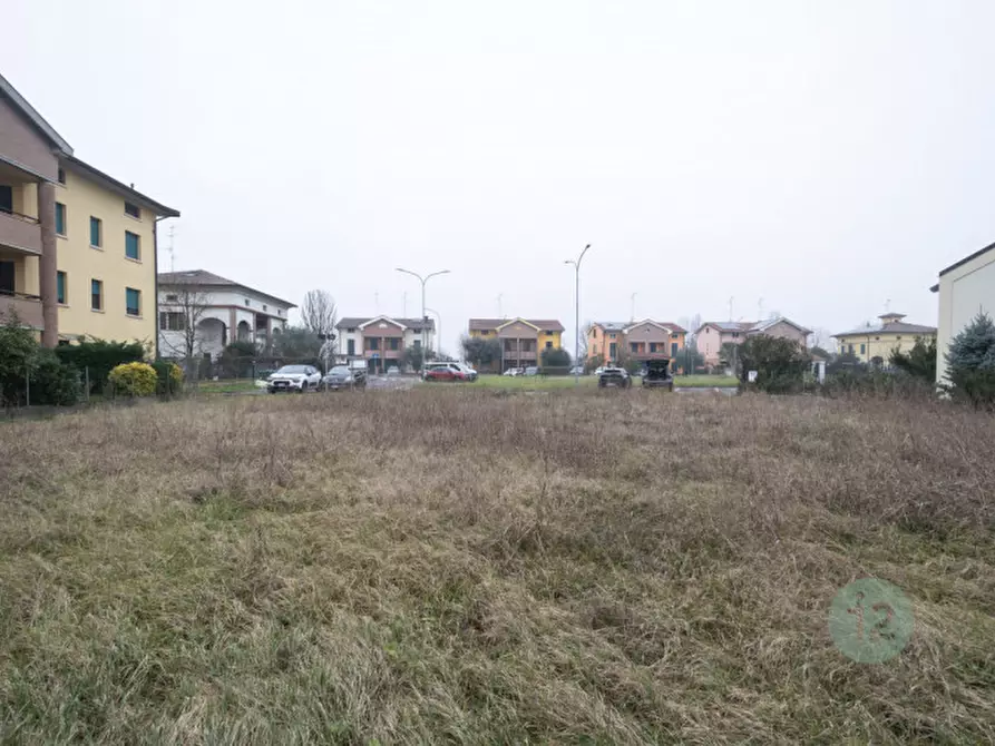 Immagine 11 di Terreno in vendita  a Novi Di Modena