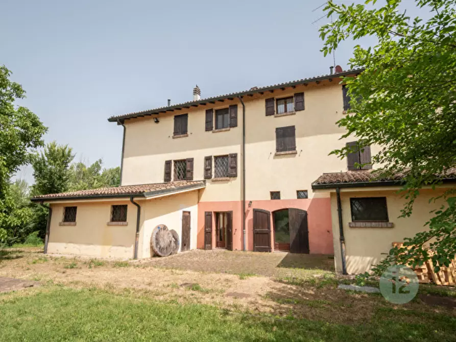 Immagine 10 di Casa indipendente in vendita  in VIA CANALE DI MIGLIARINA 7 a Carpi
