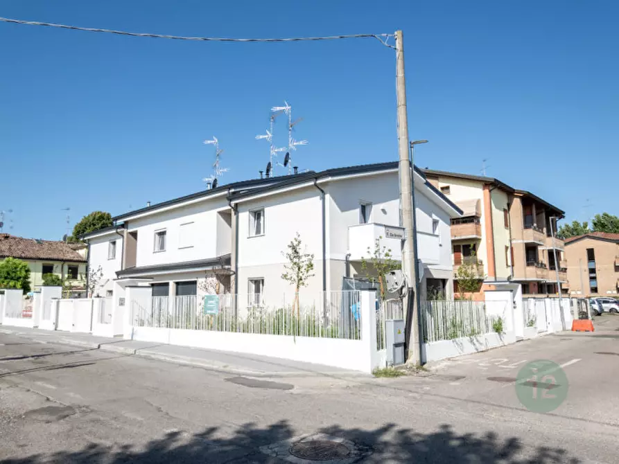 Immagine 3 di Villetta a schiera in vendita  in Via Budrione Migliarina Ovest 122 a Carpi
