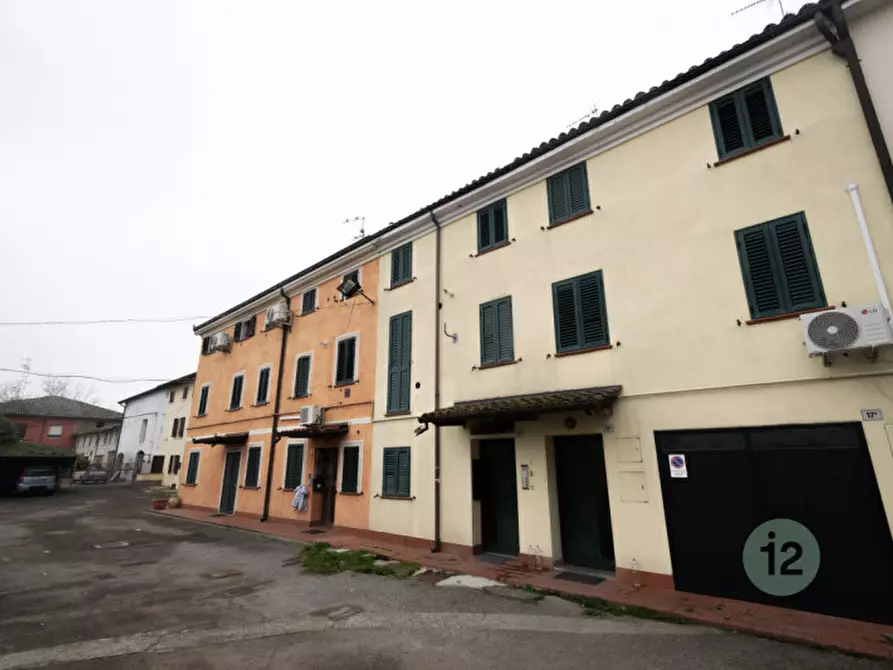 Immagine 29 di Appartamento in vendita  in Via Campagnola 15 a Carpi