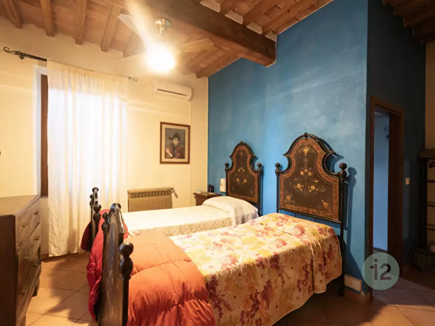 Immagine 10 di Casa indipendente in vendita  in via ponte catena a Novi Di Modena