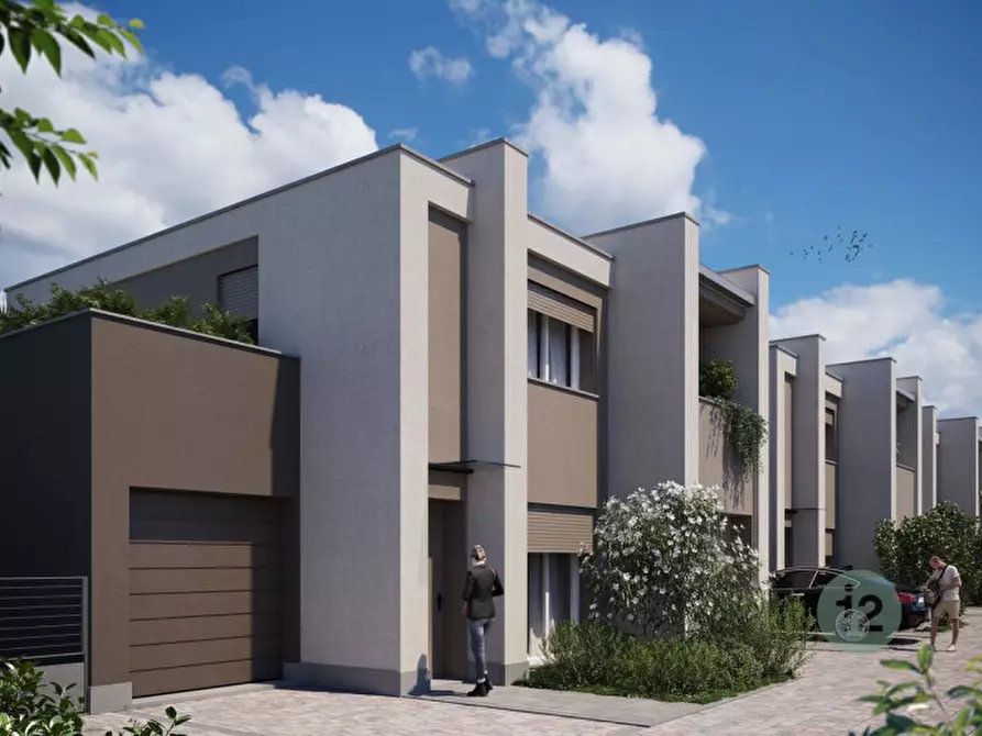 Immagine 2 di Appartamento in vendita  in Via Roma Migliarina a Carpi