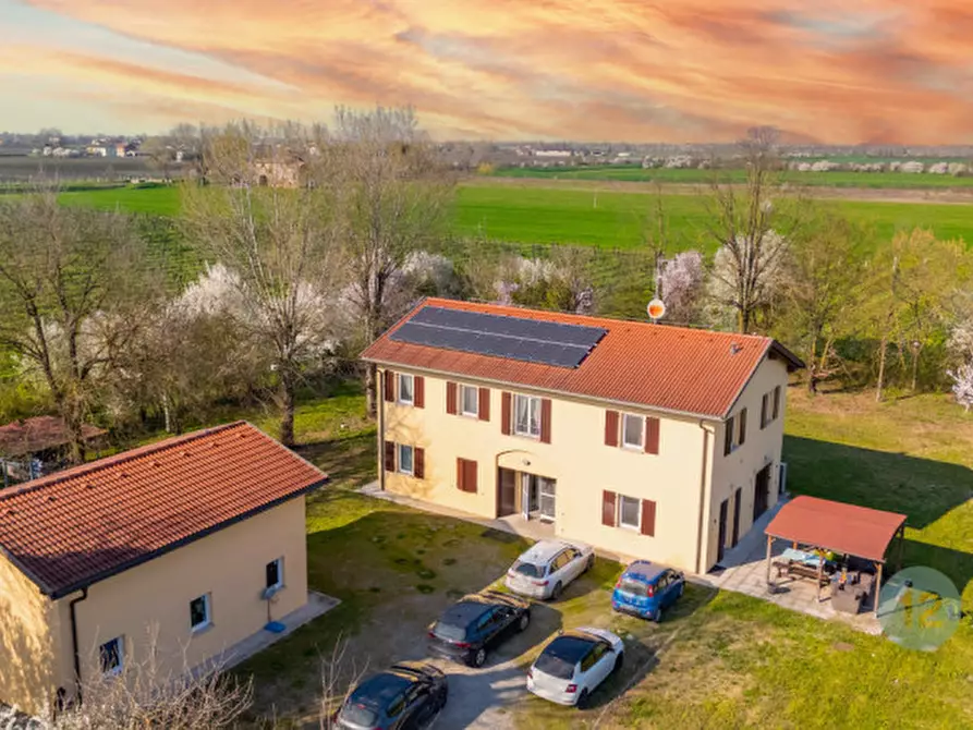 Immagine 5 di Casa indipendente in vendita  in Via Canale Migliarina 4 a Carpi