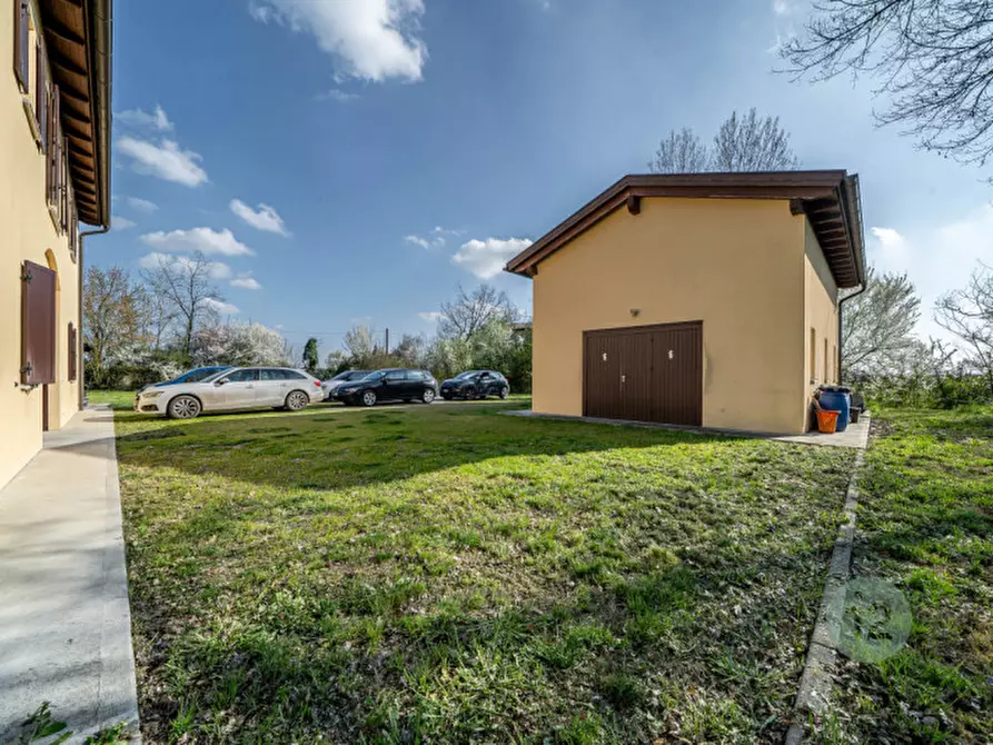 Immagine 80 di Casa indipendente in vendita  in Via Canale Migliarina 4 a Carpi