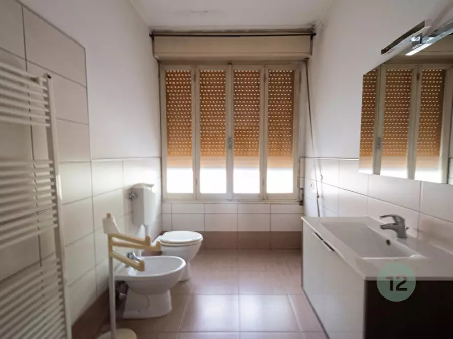 Immagine 10 di Casa indipendente in vendita  a Novi Di Modena