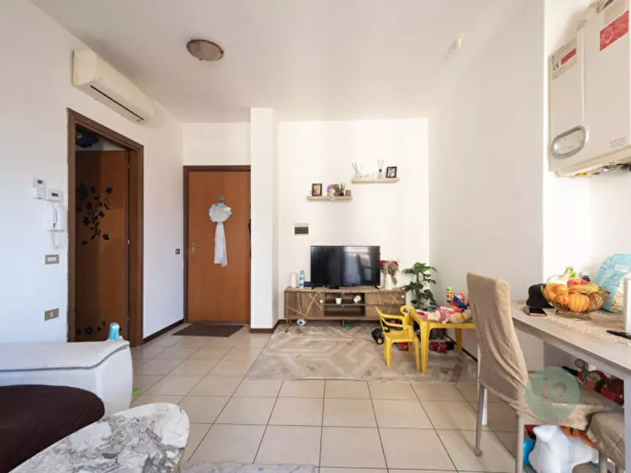 Immagine 3 di Appartamento in vendita  in Via Leon Battista Alberti 17 a Carpi