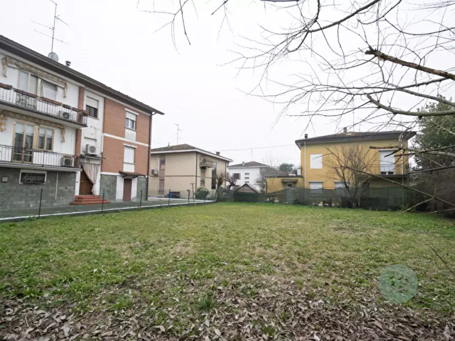Immagine 5 di Terreno in vendita  a Novi Di Modena