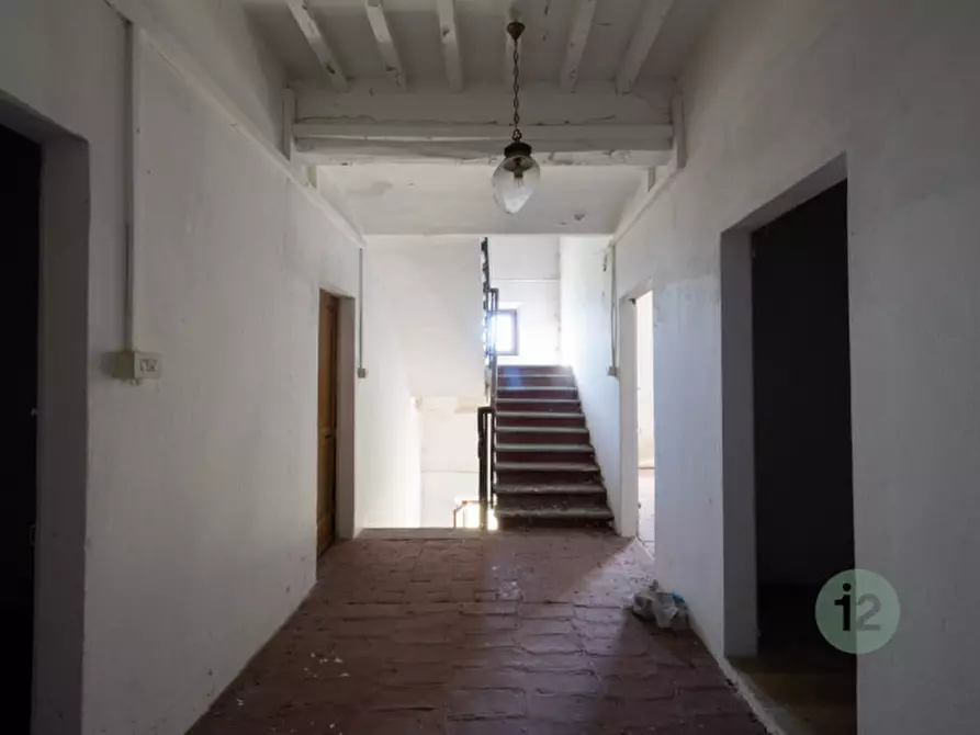 Immagine 19 di Rustico / casale in vendita  a Novi Di Modena