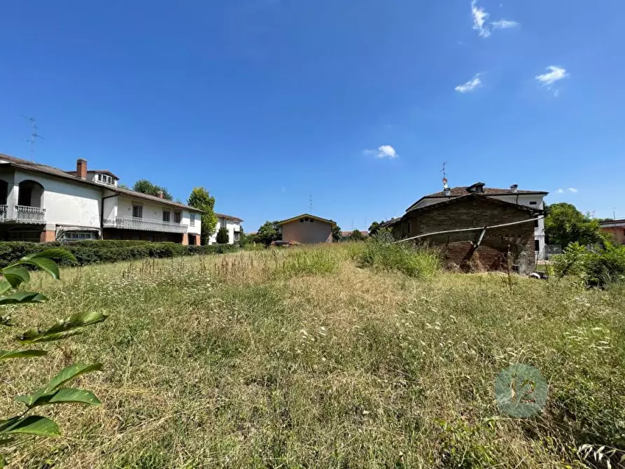Immagine 1 di Terreno in vendita  in viale di vittorio 55 a Novi Di Modena