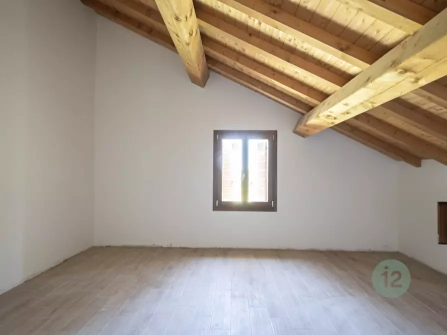 Immagine 11 di Rustico / casale in vendita  in via lame 16 a Novi Di Modena