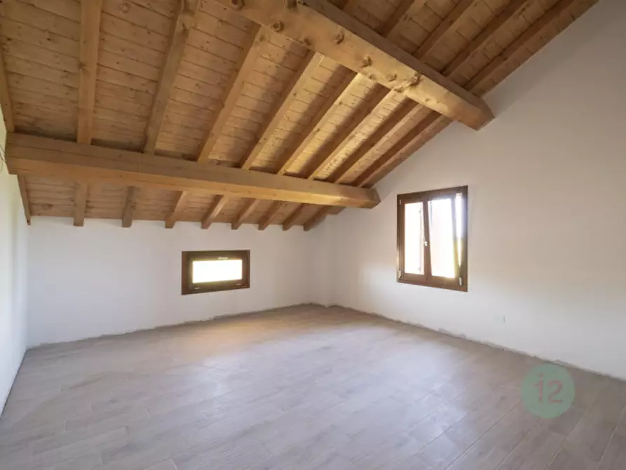 Immagine 12 di Rustico / casale in vendita  in via lame 16 a Novi Di Modena