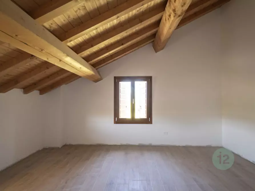 Immagine 13 di Rustico / casale in vendita  in via lame 16 a Novi Di Modena