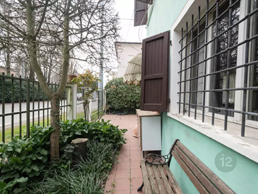 Immagine 22 di Casa indipendente in vendita  a Novi Di Modena