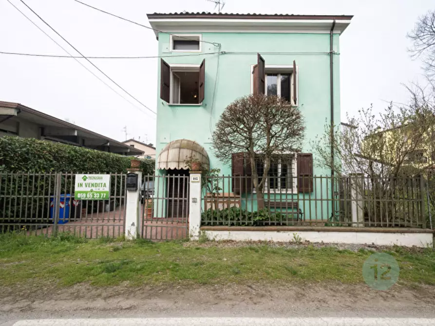 Immagine 30 di Casa indipendente in vendita  a Novi Di Modena