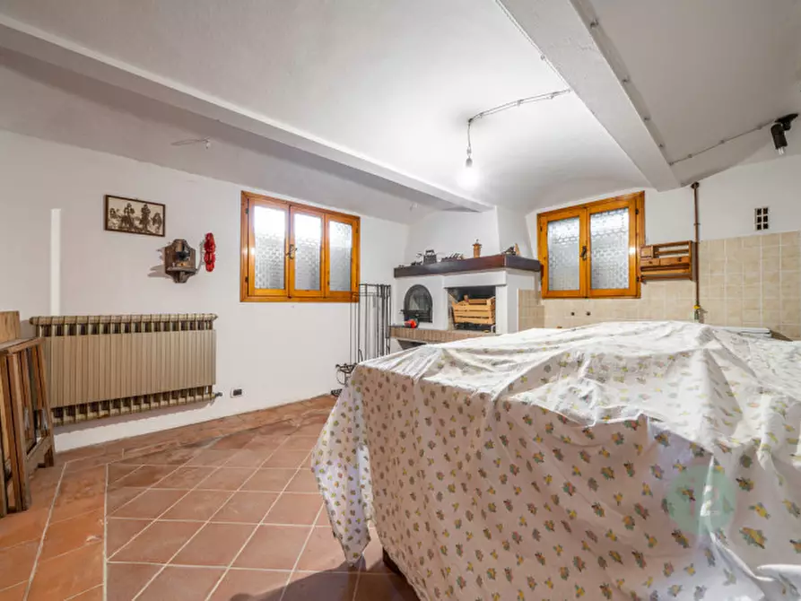 Immagine 9 di Villa in vendita  in Via Zoldi 1 a Novi Di Modena